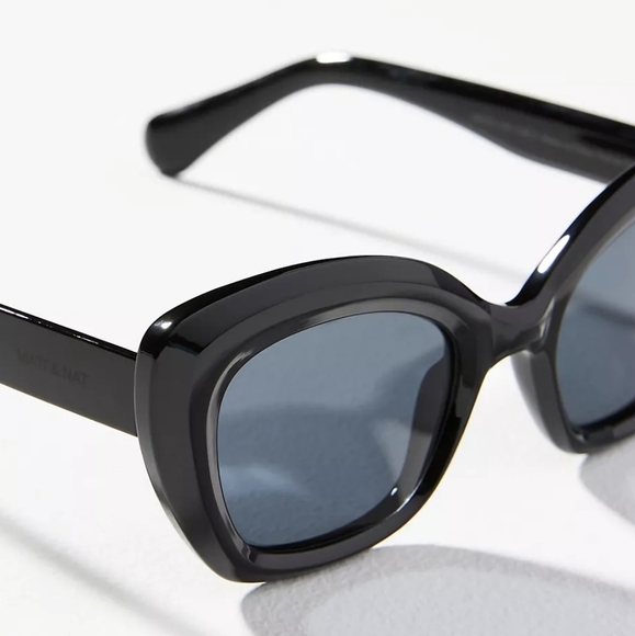 New Matt & Nat Rakel 2 Sunglasses Black/ Brown/ Yellow 5.5" Wide in Seal… - Picture 13 of 14